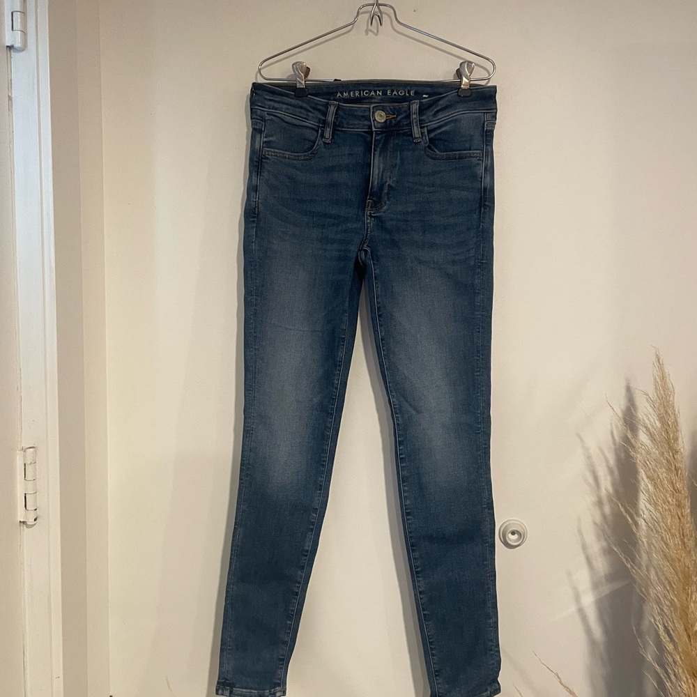 American Eagle Outfitters Women's Dark Blue Skinny Jeans